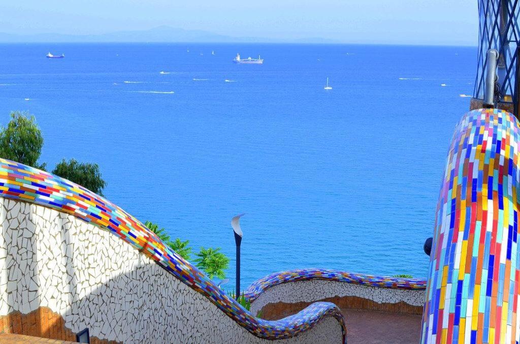 B&B Due Su Due Holiday Vietri sul Mare Exterior photo